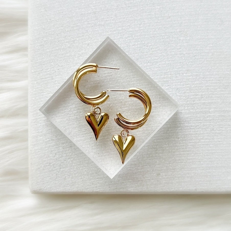 Lovely Heart Drop Earrings - LAST CHANCE!