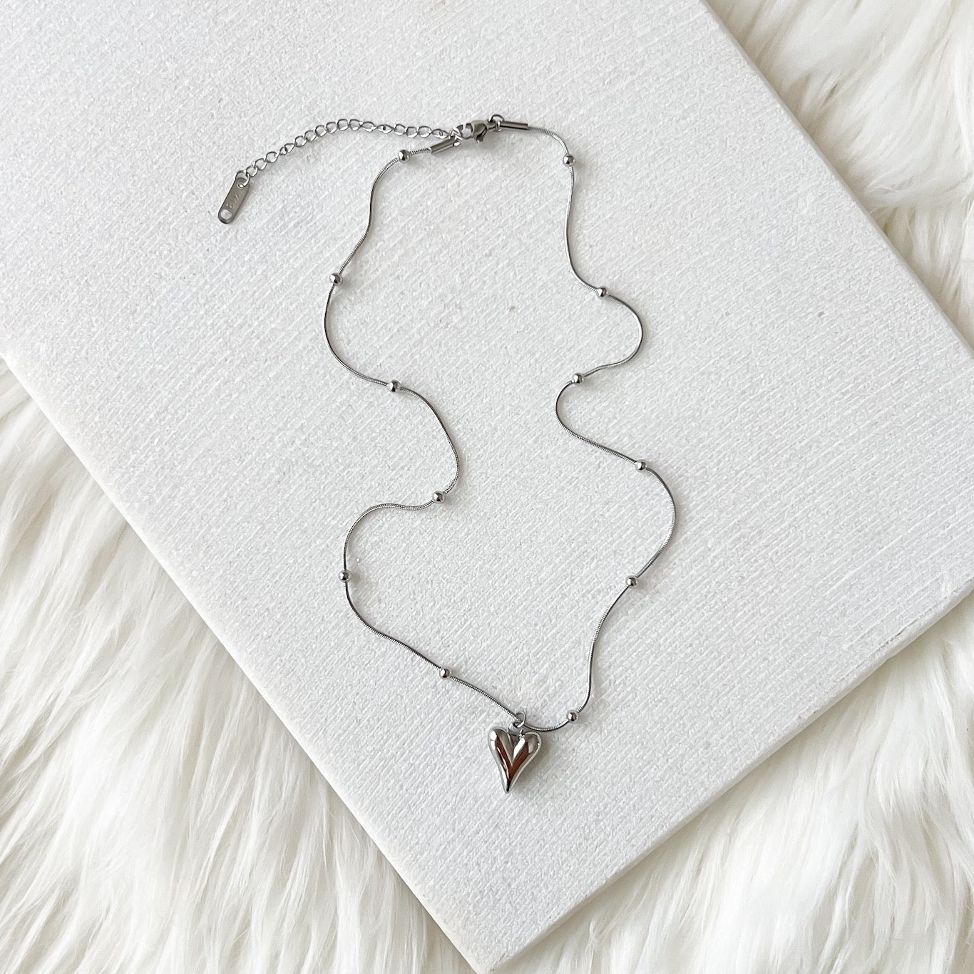 Lovely Heart Necklace - LAST CHANCE!