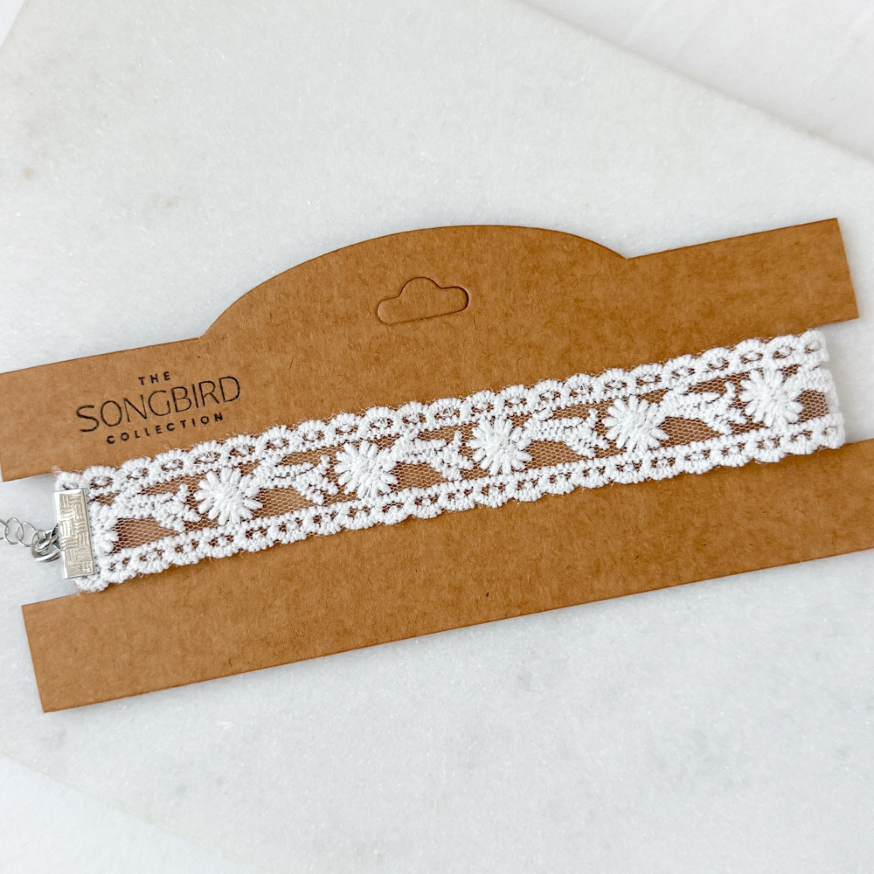 Delicate Daisy Lace Choker