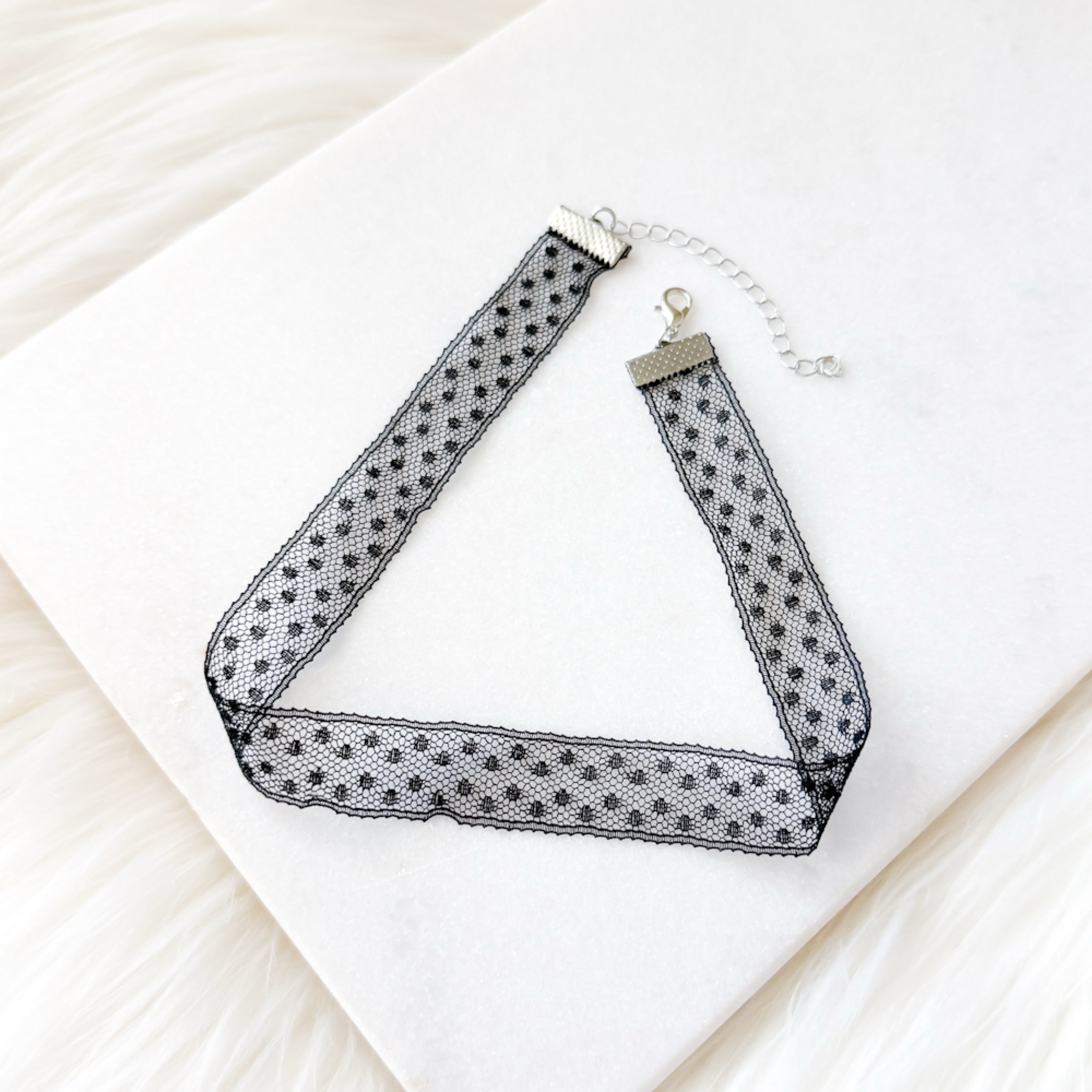 Dotty Lace Choker - White or Black