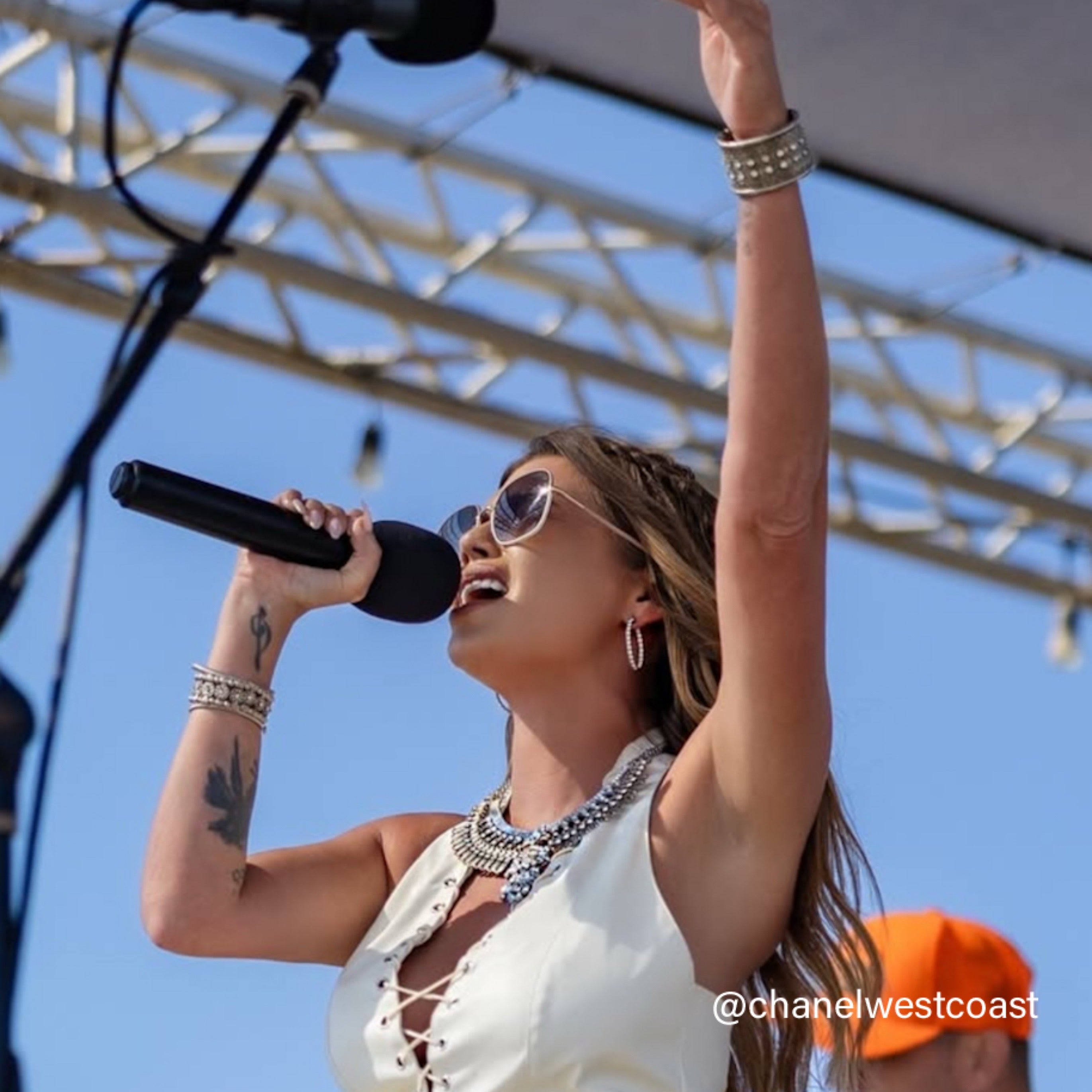 Tara Vintage Metal Bracelet - 3 STYLES