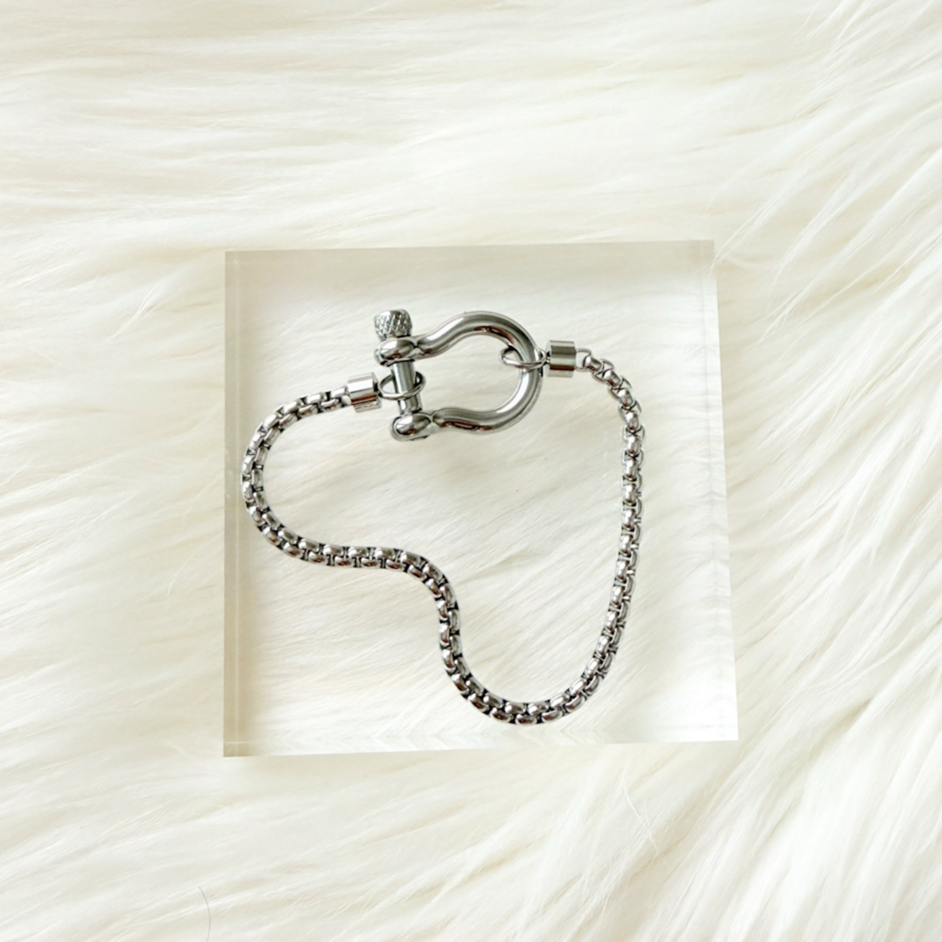 Lucky Shackle Bracelet